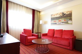 Holiday Inn Express Shanghai New Hongqiao