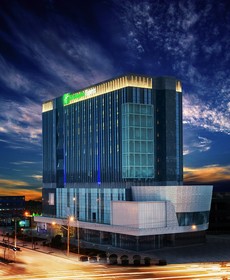 Holiday Inn Express Shanghai Jinsha
