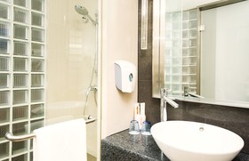 Holiday Inn Express Shanghai Jinsha