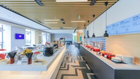 Holiday Inn Express Shanghai Pudong Airport