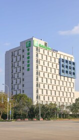 Holiday Inn Express Shanghai Pudong Airport