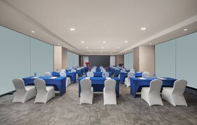 Holiday Inn Express Shanghai Pujiang