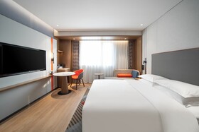 Holiday Inn Express Shanghai Pujiang Lianhang Road