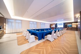Holiday Inn Express Shanghai Pujiang Lianhang Road