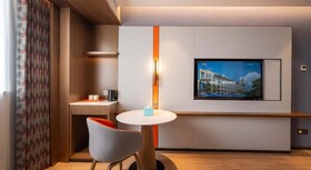 Holiday Inn Express Shanghai Pujiang Lianhang Road