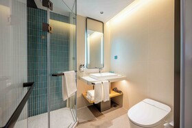 Holiday Inn Express Shanghai PVG Zhuqiao by IHG