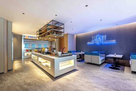 Holiday Inn Express Shanghai PVG Zhuqiao by IHG