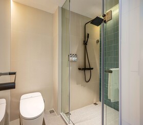 Holiday Inn Express Shanghai PVG Zhuqiao by IHG