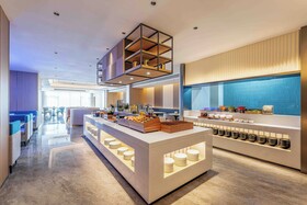 Holiday Inn Express Shanghai PVG Zhuqiao by IHG