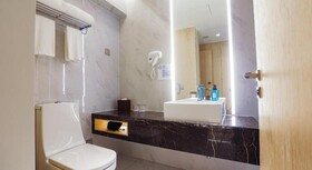 Holiday Inn Express Shanghai Songjiang Fangta