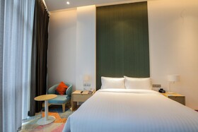 Holiday Inn Express Shanghai Songjiang Fangta