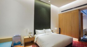 Holiday Inn Express Shanghai Songjiang Fangta