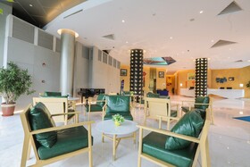 Holiday Inn Express Shanghai Songjiang Fangta
