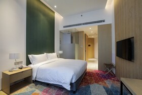 Holiday Inn Express Shanghai Songjiang Fangta