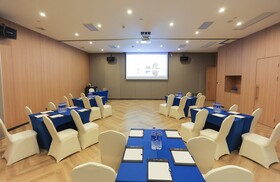 Holiday Inn Express Shanghai Xuhui Binjiang