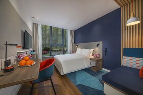 Holiday Inn Express Shanghai Xuhui Binjiang