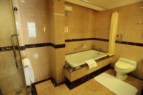 Holiday Inn Shanghai Nanjing Road