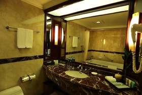 Holiday Inn Shanghai Nanjing Road