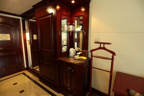 Holiday Inn Shanghai Nanjing Road