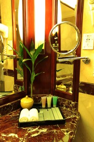 Holiday Inn Shanghai Nanjing Road