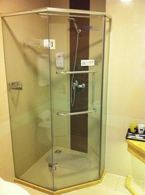 Home Inn Shanghai Pudong Airport Longdong Avenue