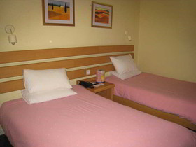 Home Inn Shanghai Daning International Zhabei Park Branch