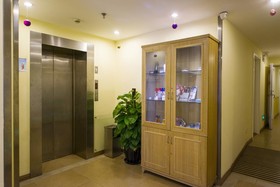 Home Inn Shanghai Zhongshan Park Changning
