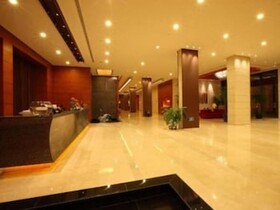 Howard Johnson Plaza Lingang Shanghai