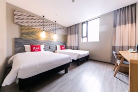 Ibis Shanghai Hongqiao Gubei Hotel