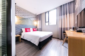 Ibis Shanghai Hongqiao Gubei Hotel