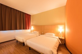 ibis Shanghai Xujiahui