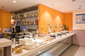 ibis Shanghai Xujiahui