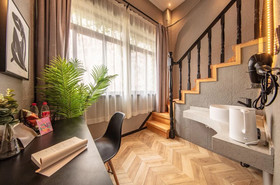 Iforest Hotel