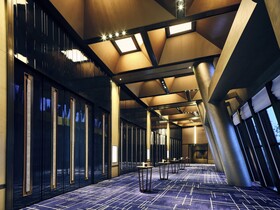 Intercontinental Shanghai Wonderland