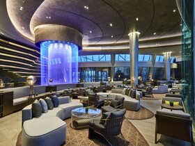 Intercontinental Shanghai Wonderland