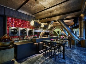 Intercontinental Shanghai Wonderland