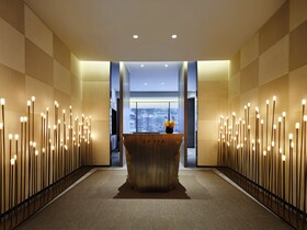 Intercontinental Shanghai Wonderland