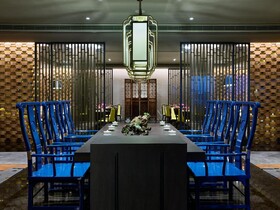Intercontinental Shanghai Wonderland