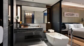 Intercontinental Shanghai Wonderland