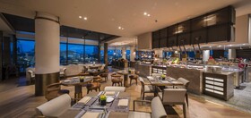 Intercontinental Shanghai Wonderland