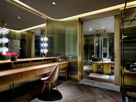 Intercontinental Shanghai Wonderland