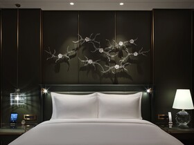 J Hotel Shanghai Tower