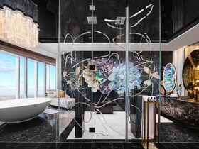 J Hotel Shanghai Tower