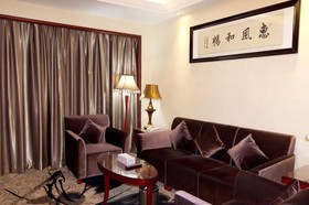 Jinfeng International Hotel