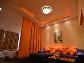 Jingcai Life Party Hotel