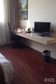 Jingcai Life Party Hotel