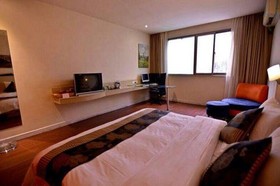 Jingcai Life Party Hotel