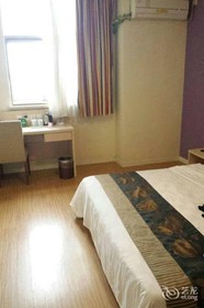 Jingcai Life Party Hotel