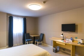Jinjiang Inn Select Shanghai North Bund Yangpu Bridge