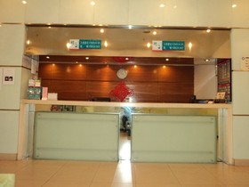 Ji Hotel Shanghai Hailun Road Metro Station